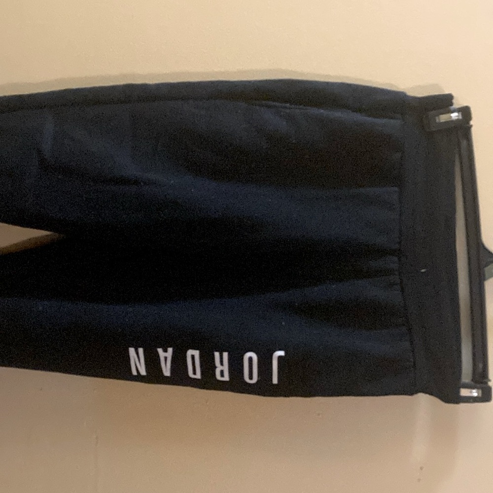 JORDAN SWEATPANTS SIZE SMALL
